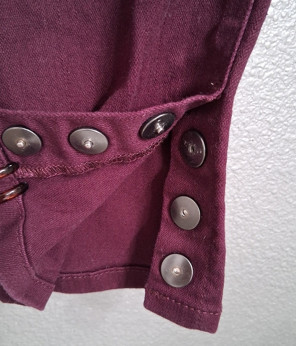 Chicos Girlfriend Slim Leg Ankle In Plum Size 00 - Picture 7 of 11